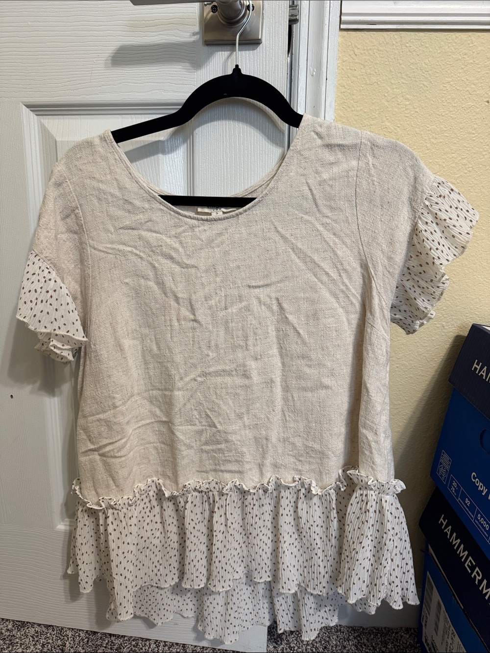 Umgee Cream Ruffle Hem Short Sleeve Blouse with Dot Chiffon - Picture 1 of 3